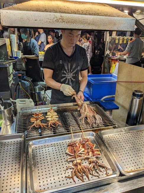 Raohe Street Night Market