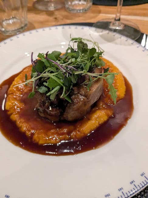 I had lamb as the main dish one dinner after having some tapas for appetizers
